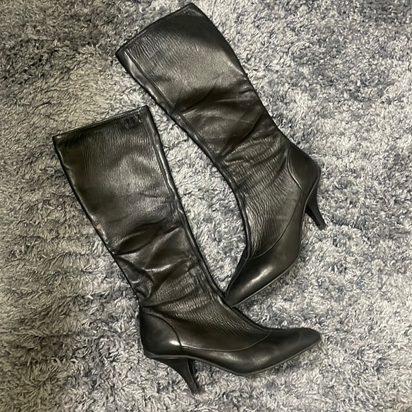 PRADA BOOTS💋💄 - Picture 9 of 16